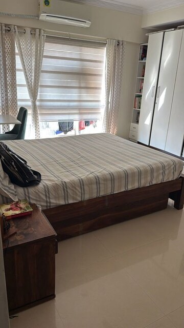 Bedroom in 2 BHK Apartment at Harshvardhan CHS Powai, Powai – for Rent