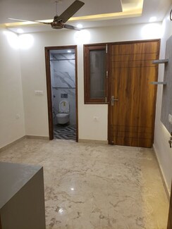 2 BHK Builder Floor For Rent in Janakpuri