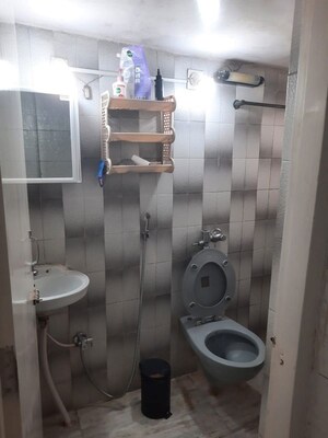 Bathroom in 1 BHK Apartment at Bandra West – for Rent