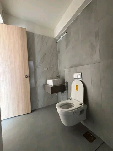 Bathroom in 2 BHK Apartment at Vaibhavlaxmi East Syde, Ghatkopar East – for Sale