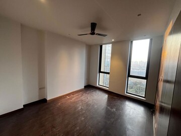 Room in 2 BHK Apartment at M3M Golf Estate Fairway West, Sector 65 – for Rent