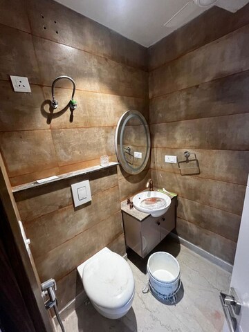 Bathroom in 3.5 BHK Apartment at M3M Golf Estate Fairway West, Sector 65 – for Rent