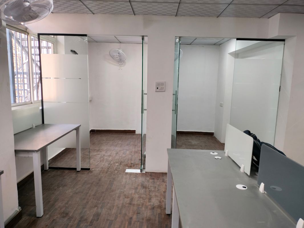 Office Space For Rent in Sector 63