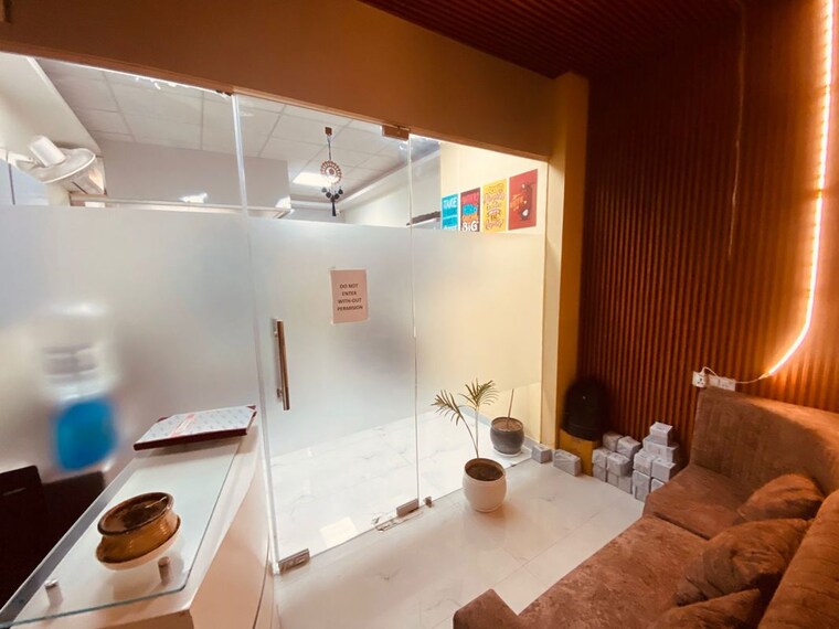 Master Bedroom, gaur-city-2-14th-avenue 3 Bedroom 719 Sq.Ft. Apartment In Sector 16c Greater Noida Greater Noida 10106041