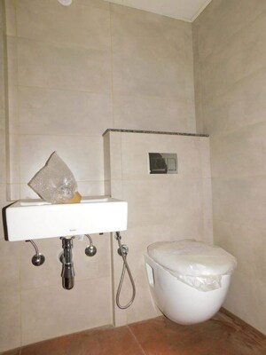 Bathroom in 1.5 BHK Apartment at SD Siennaa Wing C, Kandivali East – for Sale