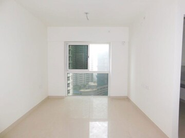 1.5 BHK Apartment For Sale in SD Siennaa Wing C, Kandivali East