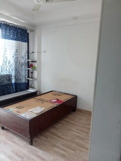 2 BHK Builder Floor For Rent in Ozone Apartment