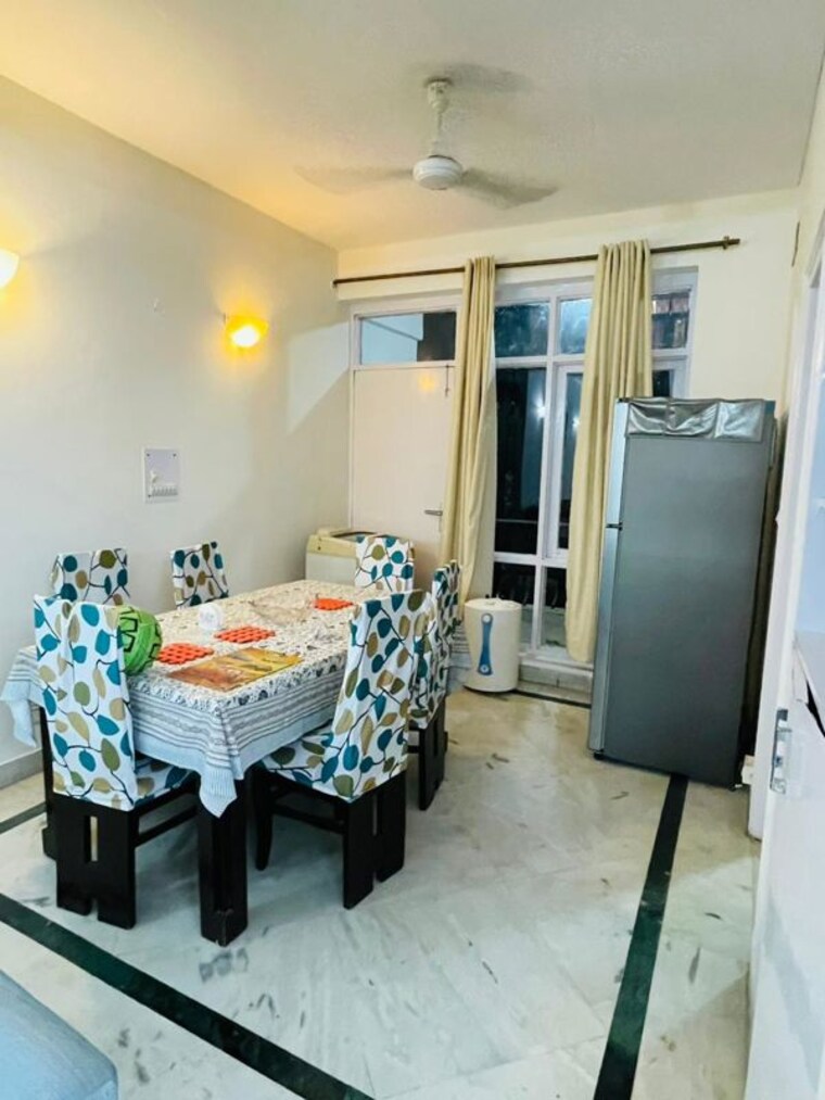 Master Bedroom, ardee-city-the-residency 4 Bedroom 1660 Sq.Ft. Apartment In Sector 52 Gurgaon 10106141
