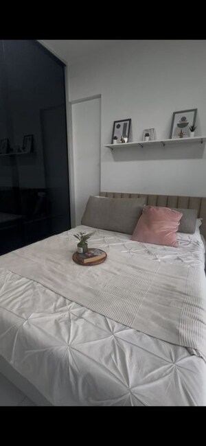 Bedroom in 2 BHK Apartment at Juhu – for Sale
