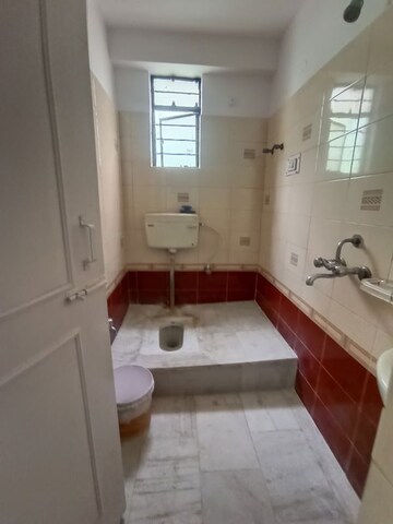 Attached Bathroom in  Office Space at Patna - Gaya Road – for Rent