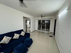 2 BHK Apartment For Rent in Unicca Emporis