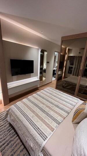 Bedroom in 2 BHK Apartment at Siddha Sky, Sion – for Sale