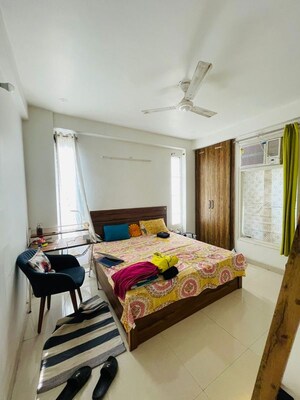 Bedroom in 2 BHK Builder Floor at Sushant Lok 3, Sector 57 – for Rent
