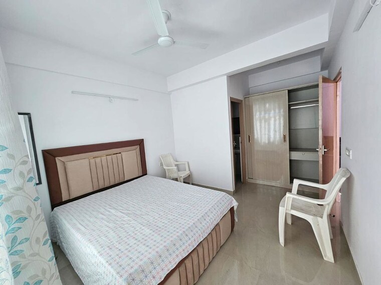 Bedroom, signature-global-the-millennia 2 Bedroom 1050 Sq.Ft. Apartment In Sector 37d Gurgaon 10106437