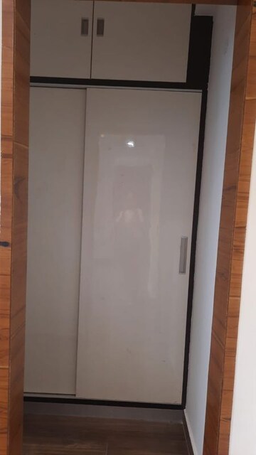 Building Lobby in 3 BHK Builder Floor at BPTP District Faridabad, Sector 81 – for Sale