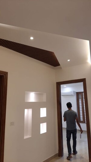 Furnished Amenities in 3 BHK Builder Floor at BPTP District Faridabad, Sector 81 – for Sale