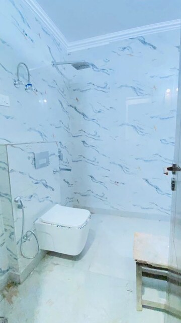 Bathroom in 3 BHK Builder Floor at BPTP District Faridabad, Sector 81 – for Sale