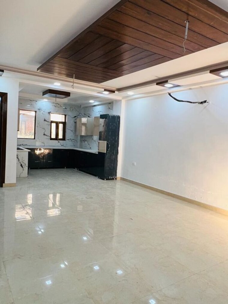 Room, bptp-district-faridabad 3 Bedroom 172 Sq.Yd. Builder Floor In Sector 81 Faridabad 10106536