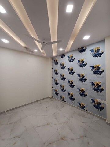 Room in 3 BHK Builder Floor at BPTP District Faridabad, Sector 81 – for Sale