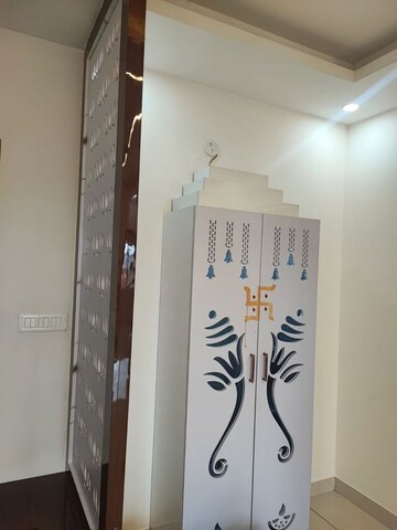 Building Lobby in 2 BHK Apartment at Prestige Finsbury Park Hyde, Bagaluru – for Rent