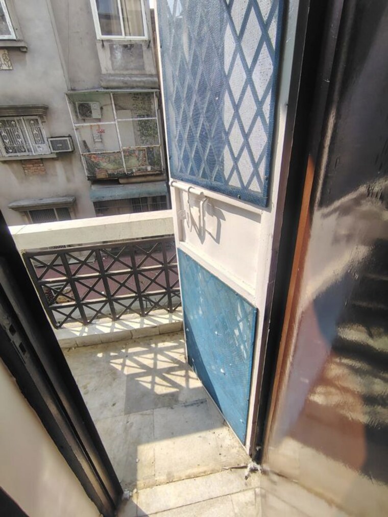 Balcony, shipra-suncity 2 Bedroom 760 Sq.Ft. Apartment In Vaibhav Khand Ghaziabad 10106769