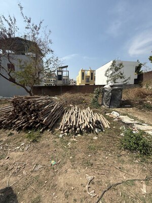  Plot For Sale in Sahastradhara Road