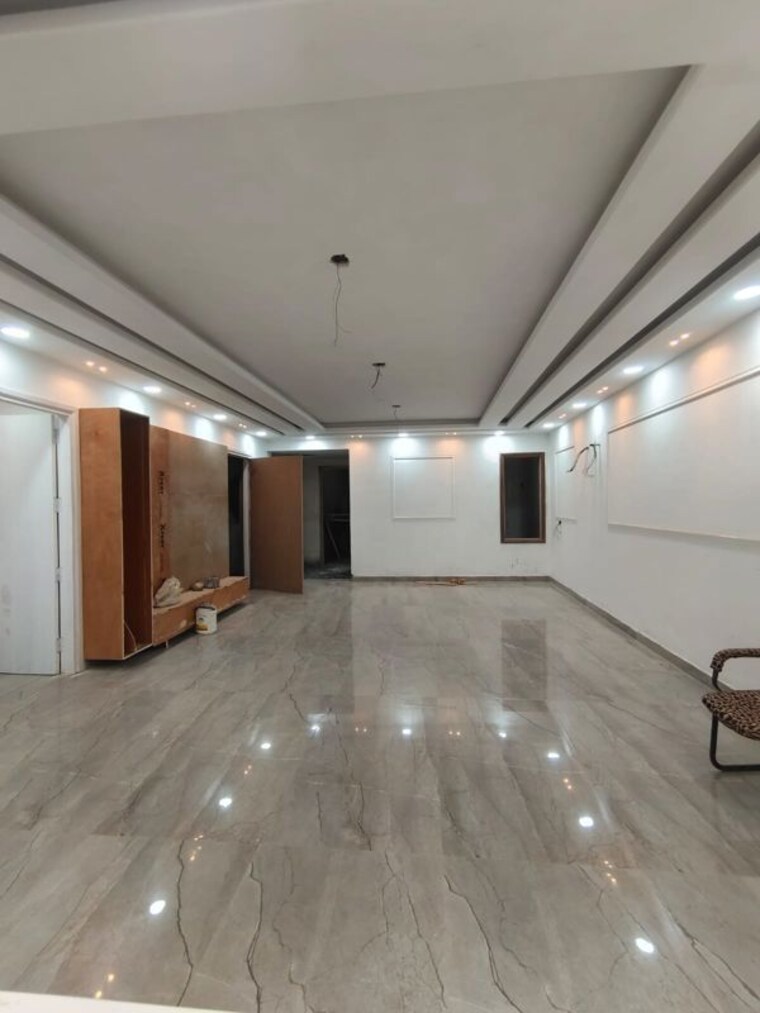 Room, bptp-district-faridabad 3 Bedroom 140 Sq.Yd. Builder Floor In Sector 81 Faridabad 10106758