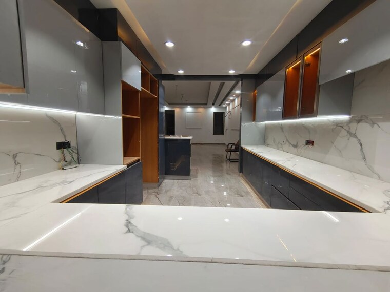 Kitchen, bptp-district-faridabad 3 Bedroom 140 Sq.Yd. Builder Floor In Sector 81 Faridabad 10106758