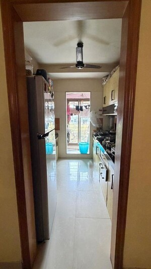 Building Lobby in 2 BHK Apartment at Etco Eco Heights Andheri, Andheri East – for Rent