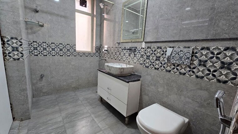 Bathroom, sector 45 3 Bedroom 2000 Sq.Ft. Apartment In Sector 45 Gurgaon 9656578