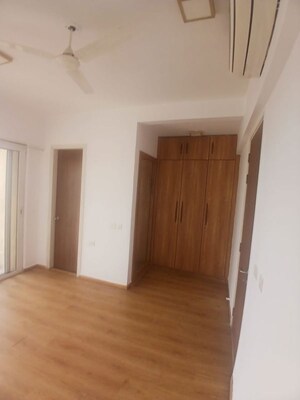 Room in 3 BHK Apartment at LnT Crescent Bay T5, Parel – for Sale