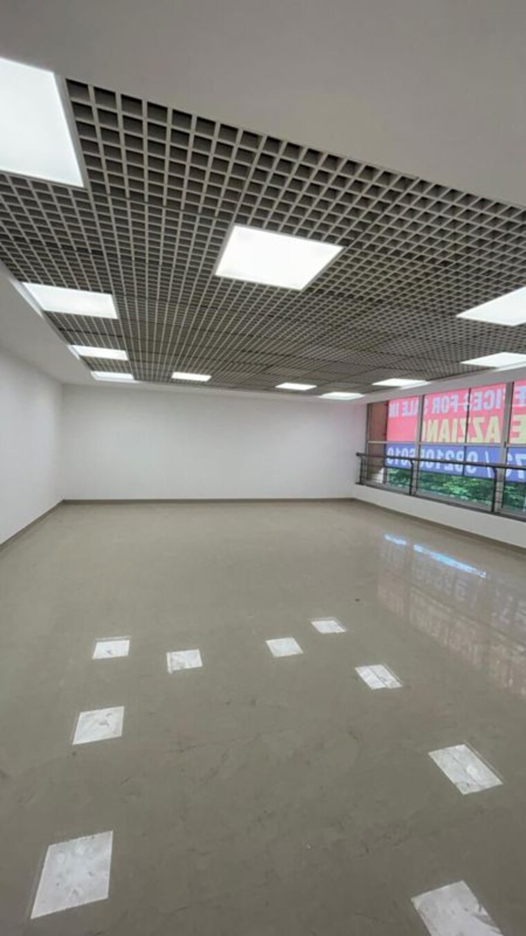 undefined, rustomjee-uptown-urbania Commercial Office Space 660 Sq.Ft. In Majiwada Thane 10106786