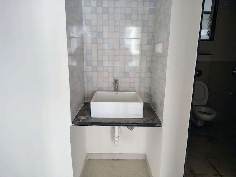 Bathroom, sai-silicon-valley-chsl 1 Bedroom 560 Sq.Ft. Apartment In Balewadi Pune 10107009