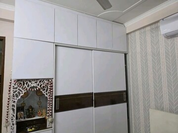 Furnished Amenities in 2 BHK Builder Floor at Palam Vihar – for Rent