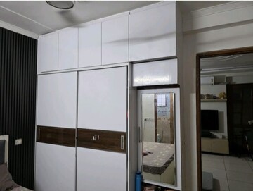 Bedroom in 2 BHK Builder Floor at Palam Vihar – for Rent