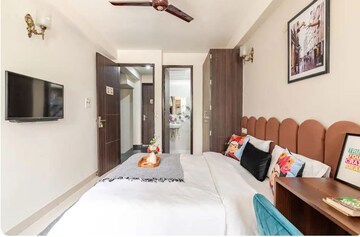 1 RK Builder Floor For Rent in Greenwood City, Sector 40