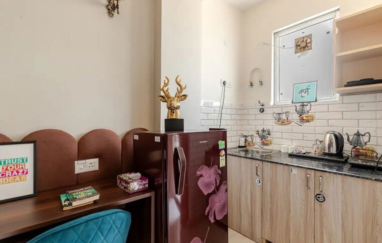 Kitchen, greenwood-city 1 RK 250 Sq.Ft. Builder Floor In Sector 40 Gurgaon 10107151
