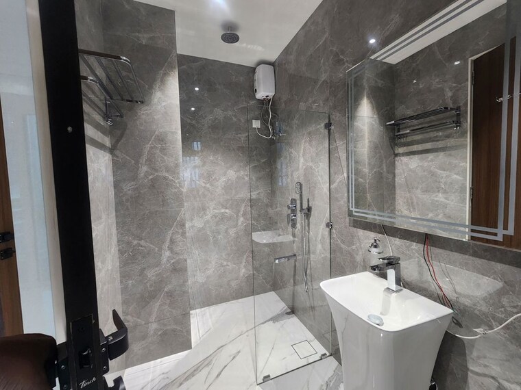 Bathroom, raheja-empress 3 Bedroom 1560 Sq.Ft. Apartment In Prabhadevi Mumbai 10107150