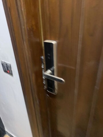 Furnished Amenities in 3 BHK Builder Floor at Ardee Mall, Sector 52 – for Rent