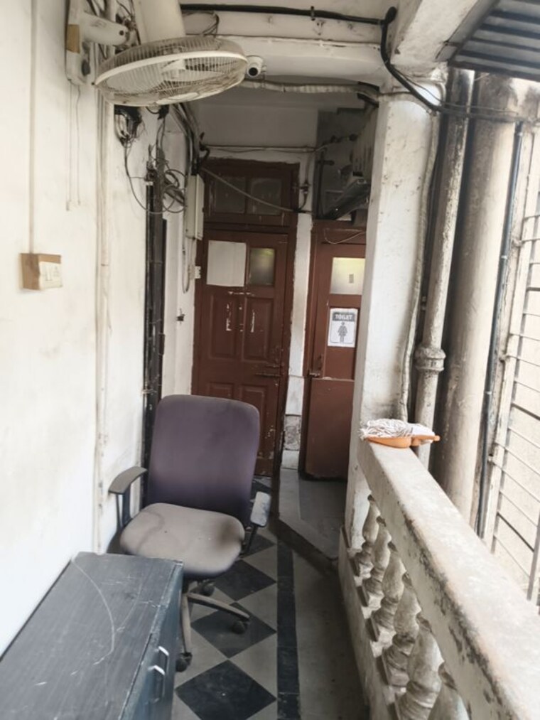 Floor Plan, vile parle west Commercial Shop 200 Sq.Ft. In Vile Parle West Mumbai 10107305