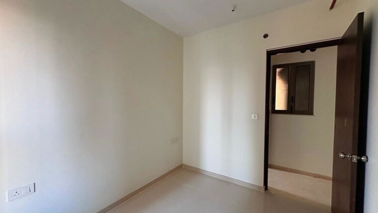 Room, kalpataru-paramount 2 Bedroom 535 Sq.Ft. Apartment In Kapur Bawdi Thane 10107295