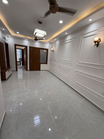 Room in 3 BHK Builder Floor at Rajendra Nagar – for Sale