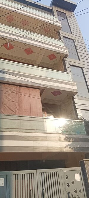 1 BHK Apartment For Rent in ARV Park, Sector 63