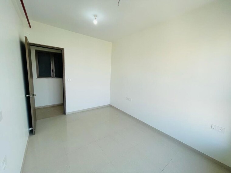 Room, kalpataru-paramount 2 Bedroom 650 Sq.Ft. Apartment In Kapur Bawdi Thane 10107350