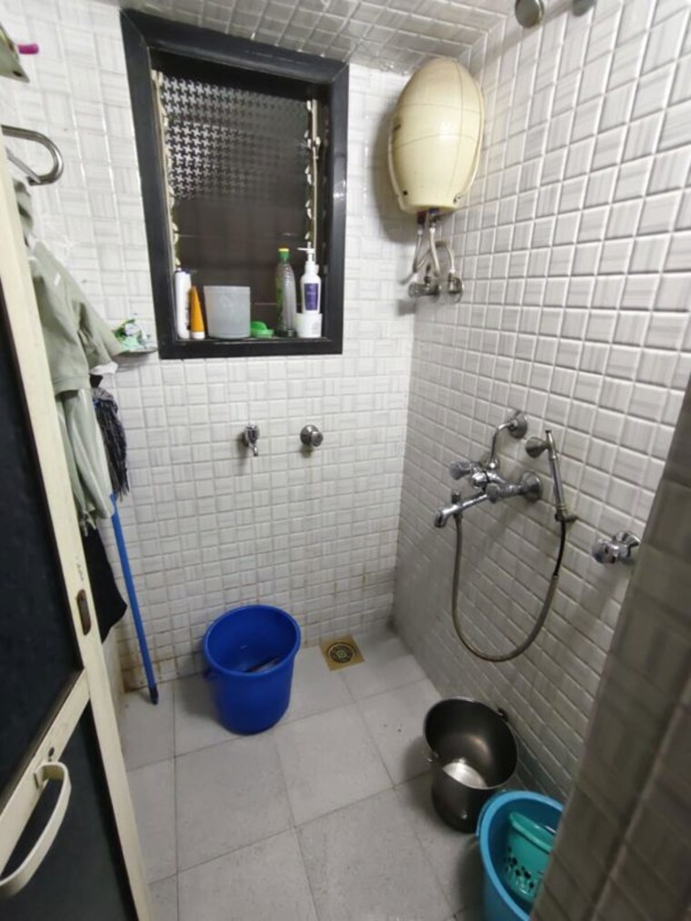 Bathroom, dombivli west 1 Bedroom 515 Sq.Ft. Apartment In Dombivli West Thane 10107426