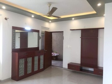 Room in 2 BHK Apartment at Godrej Royale Woods, Devanahalli – for Rent