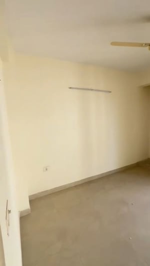 Room in 3 BHK Apartment at Eros Sampoornam, Sector 2 Greater Noida – for Sale