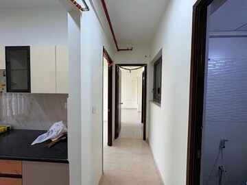 Building Lobby in 2 BHK Apartment at Kalpataru Paramount, Kapur Bawdi – for Rent