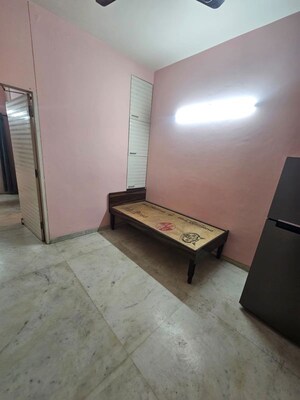 Living Room in 1 BHK Builder Floor at Sector 45 – for Rent