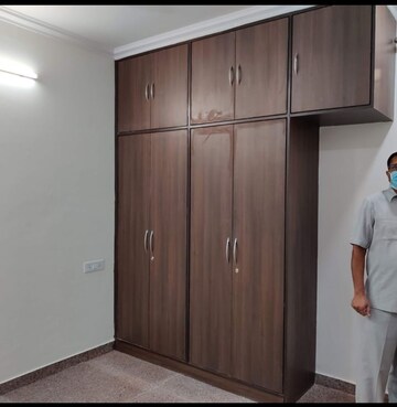 2 BHK Builder Floor For Rent in Sector 46